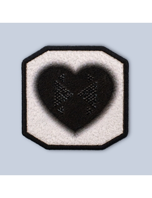 Patch ricamato - CUORE SFUMATO CON STRASS