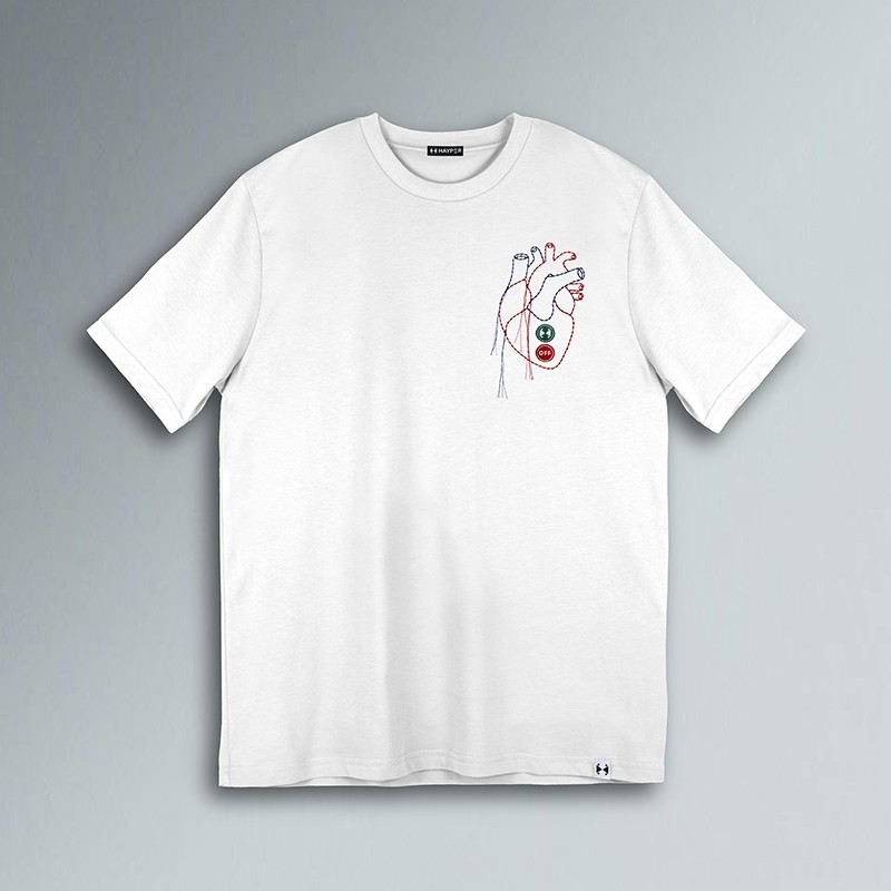 T-SHIRT CUORE RICAMATO