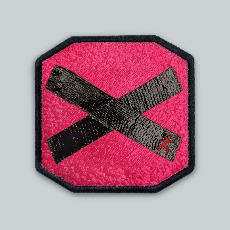 Patch ricamato TAPE X